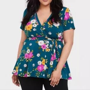 Torrid Floral Garden Studio Knit Wrap Top Plus Size 4X (NO BELT)